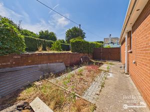 Side Driveway- click for photo gallery